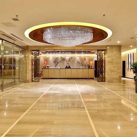 Minshan Yuanlin Grand Hotel Chongqing Inreriör bild